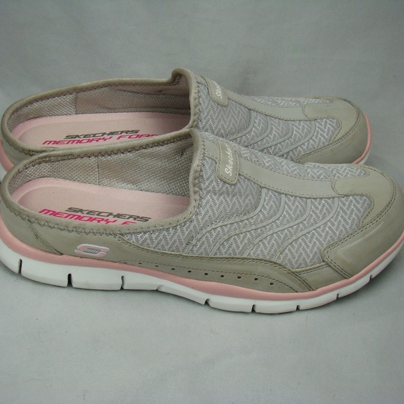grey and pink sketchers